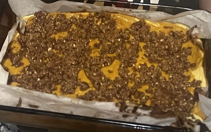 Keto Pumpkin Cheesecake Bars with Crumble&nbsp;Topping